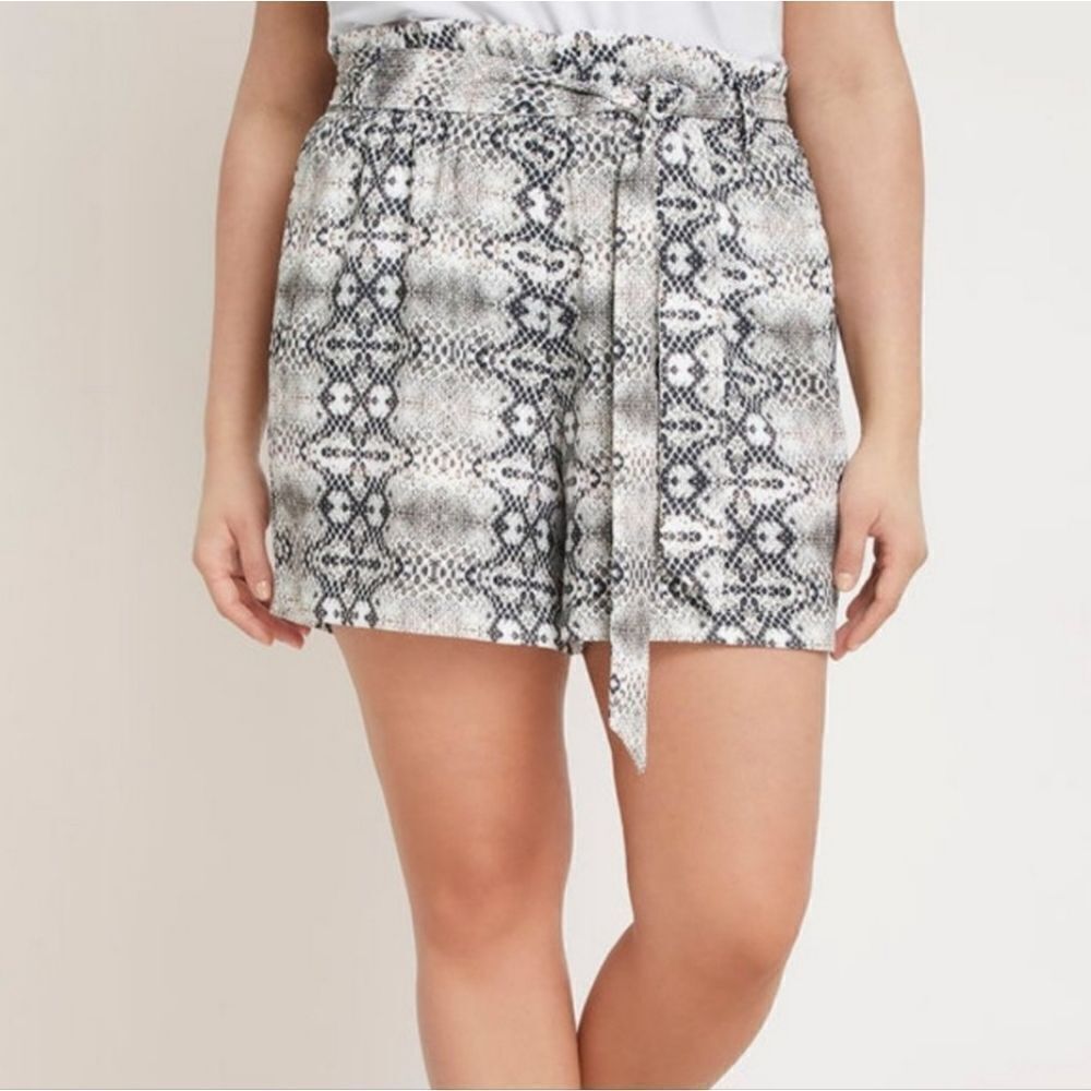 Eloquii Soft Paper bag waist shorts